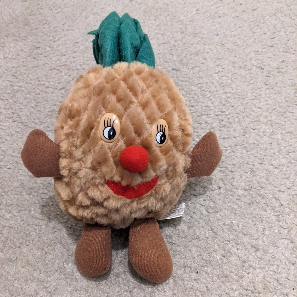 Pineapple stuffed toy